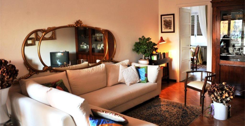Villa Calcaterra Cameri Room photo