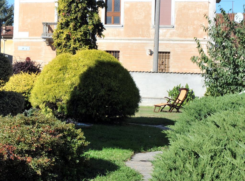 Villa Calcaterra Cameri Room photo